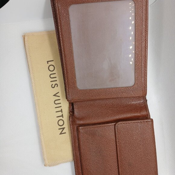 Louis Vuitton Men's Monogram Multiple Wallet - Picture 5 of 16